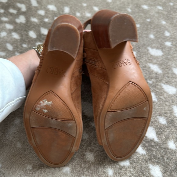 Cognac Suede block heel open toe bootie sandals - Picture 5 of 6